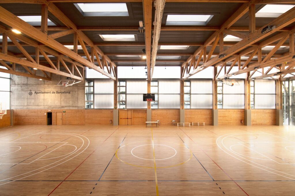 Polideportivo de Turó de la Peira